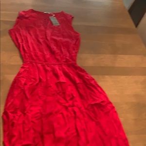 NWT - Jet Midi dress (Red)